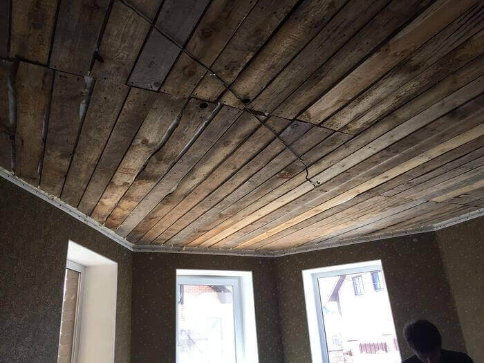 Двухуровневый потолок до установки